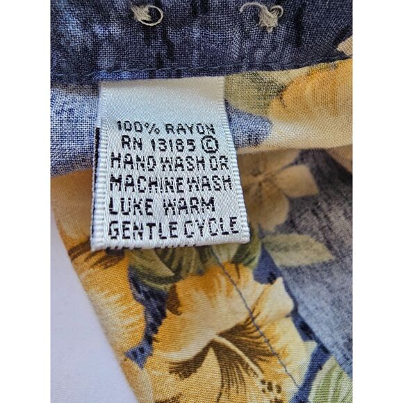 Pierre Cardin Vtg Men's Tropical Hawaiian Floral Shirt Size Large - Picture 4 of 9